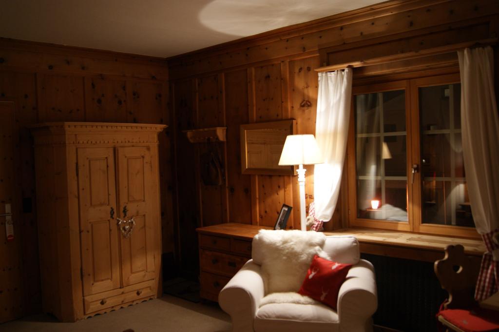 Hotel Arturo Celerina/Schlarigna Luaran gambar